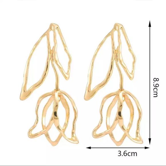 FOR LOVE AND LEMONS GOLD TONE UNIQUE TULIP LONG LIGHT - Picture 7 of 8